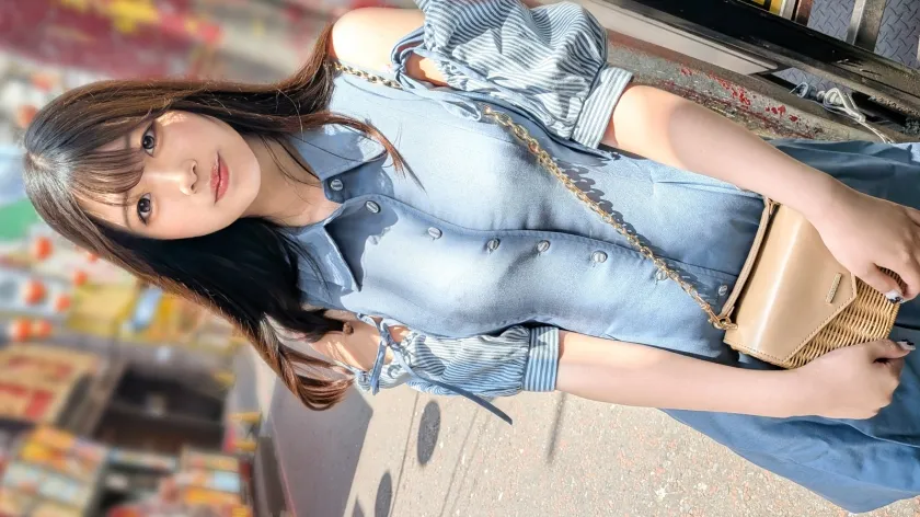 【ジャケット】【むっちり好きは大集合!!】可愛い顔して下着を脱いだら乱れる身体!!エロ過ぎて目のやり場に困りたいそこのあなた!!!すぐそこに楽園は広がっています♪ 【初撮り】ネットでAV応募→AV体験撮影 2462 SIRO-5578