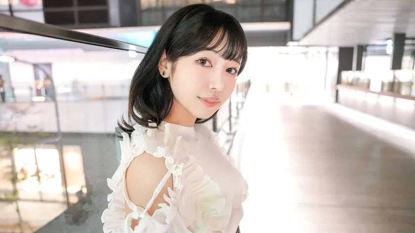 【ジャケット】色白美人の女子大生!性の目覚めはシャワーがアソコにあたってから!外より中派の彼女の挿入で感じまくる姿は一見の価値どころじゃない!! 【初撮り】ネットでAV応募→AV体験撮影2517 SIRO-5633